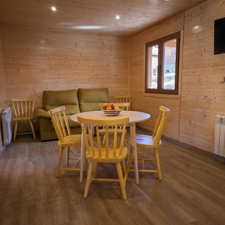 Bungalows Laspaúles מראה חיצוני תמונה